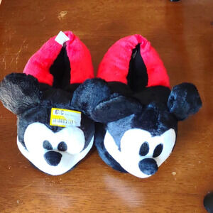 NWT Disney Mickey Mouse Red and Black Unisex Slippers Size Small